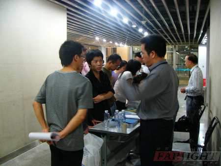 �A���h(yu��n)Ҋ(ji��n)Ƕ��ʽ�v��