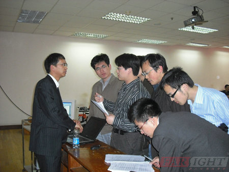 11��29��DSP/FPGA�߼����g(sh��)���}�v���ɹ��e�k